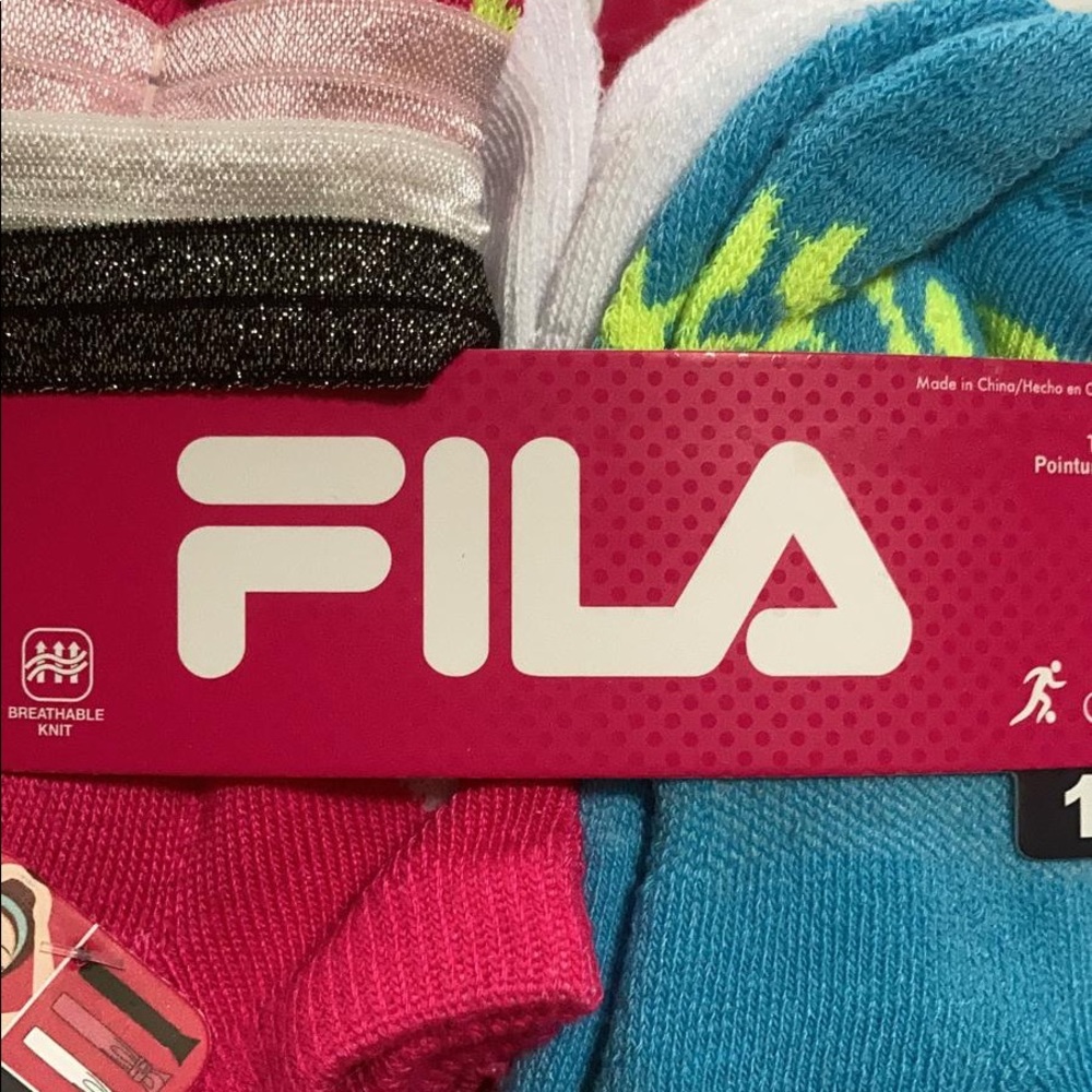NWT FILA girls socks 10 pairs with a bonus - Picture 3 of 11